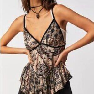 Never worn Free people oversized Women's Paisley Print Top size S